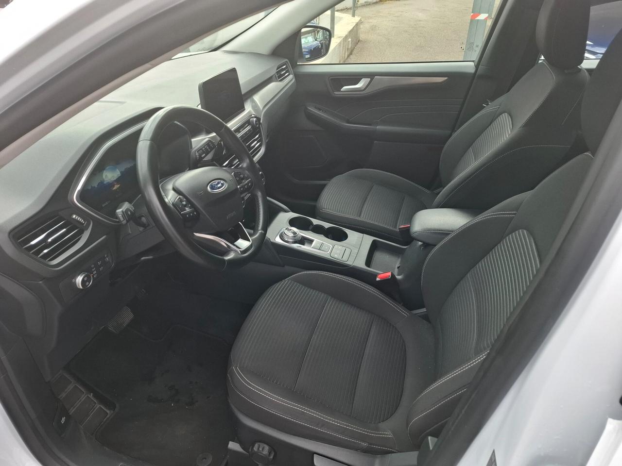Ford Kuga 1.5 dci 120 CV titanium anno 2022