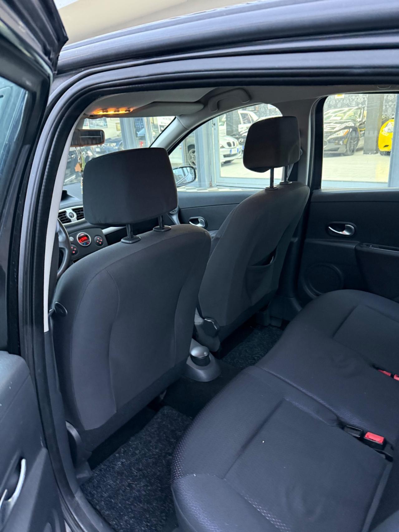 Renault Clio 1.5 dCi 85CV 5 porte Luxe