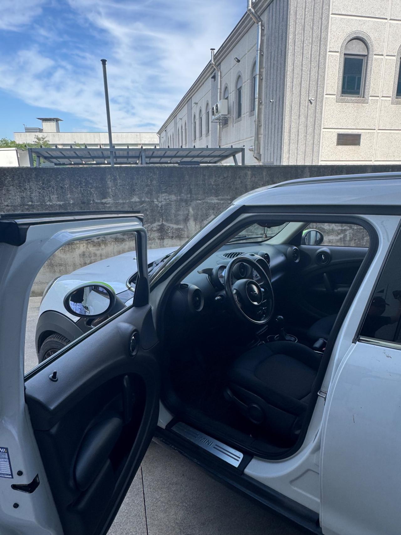 Mini Cooper D Countryman 2.0 ALL4 Automatica