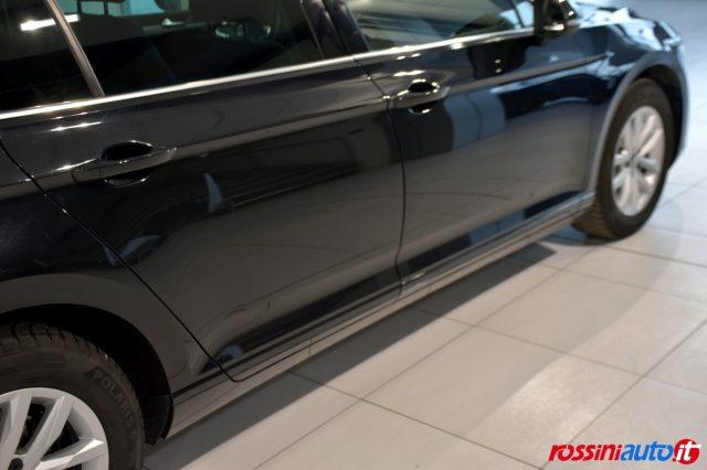VOLKSWAGEN Passat Variant 2.0 TDI SCR 150 CV DSG BUSINESS + GANCIO TRAINO