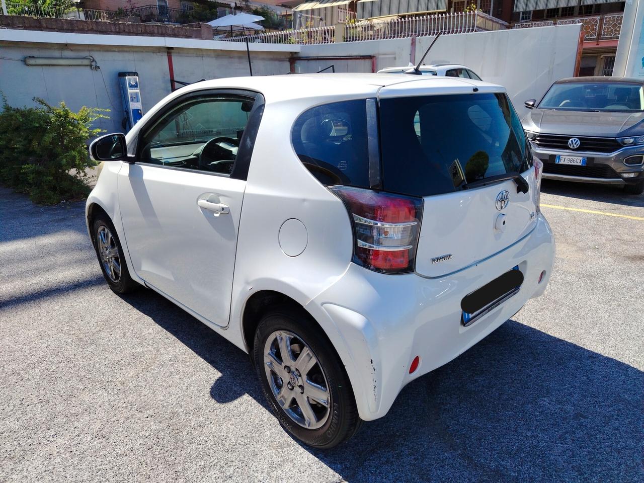Toyota iQ 1.0 Sol
