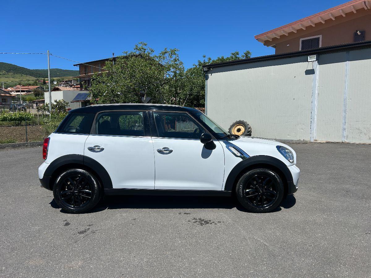 MINI - Countryman - Cooper D 1.6 111CV