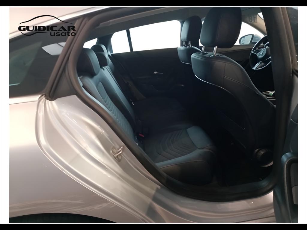 Mercedes-Benz CLA Sh.Brake - X118 2023 - CLA Shooting Brake 180 d Advanced auto