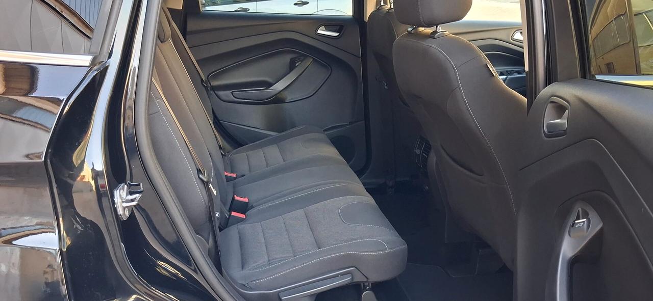 Ford Kuga 1.5 EcoBoost Titanium