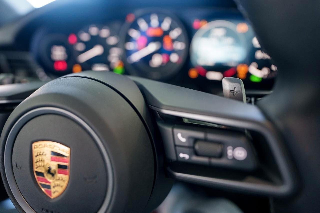 Porsche 911 Carrera