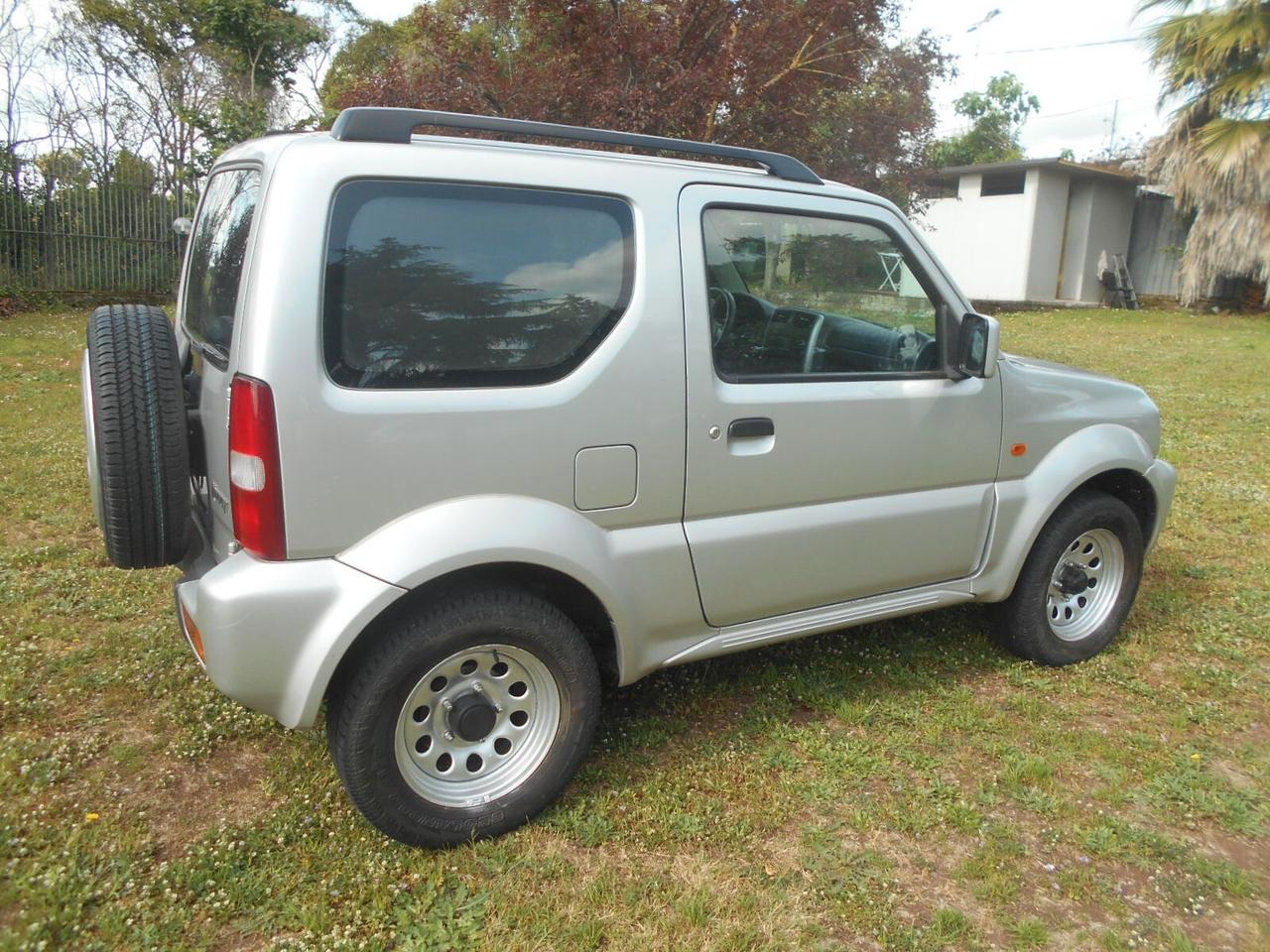 Suzuki Jimny 1.3i 16V cat 4WD JLX