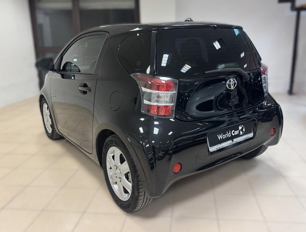 Toyota iQ 1.4 DIESEL