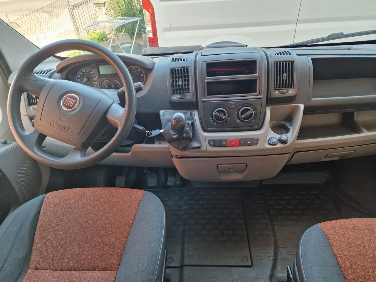 Fiat Ducato 2.3 MJT trasporto disabili 9 POSTI