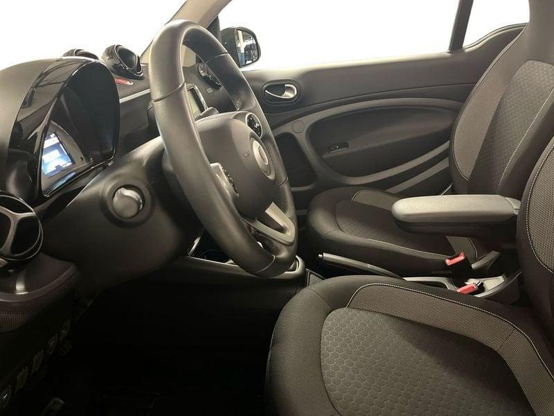 smart fortwo EQ cabrio Passion