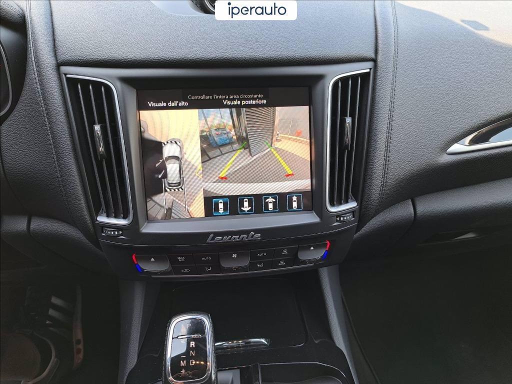 MASERATI Levante 3.0 v6 gransport 250cv auto del 2018