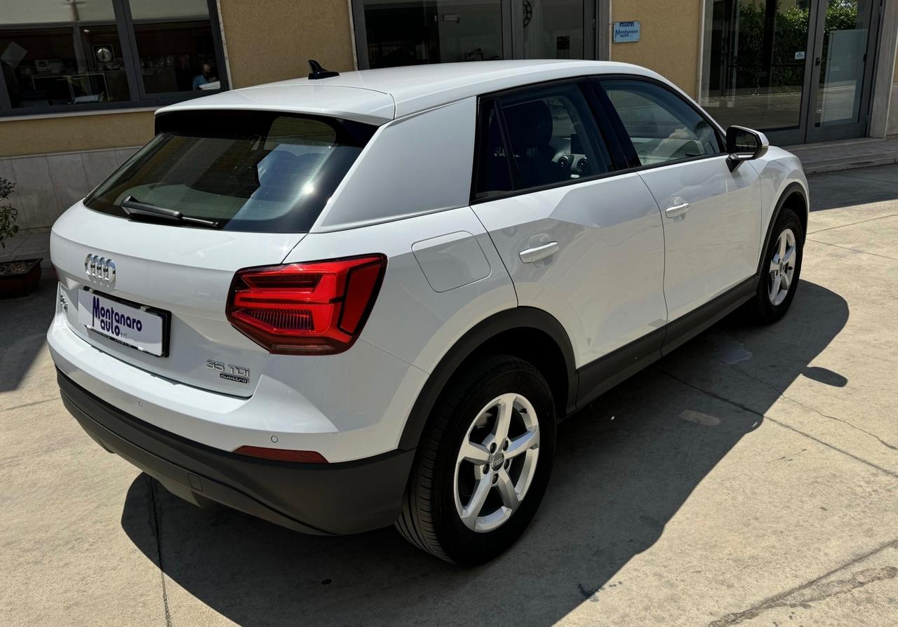 Audi Q2 35 TDI quattro S tronic Business Design