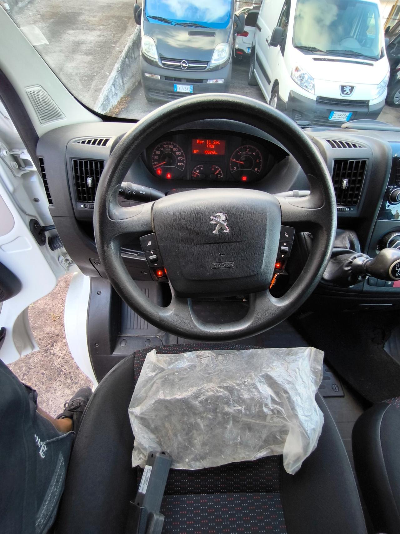 Peugeot Boxer ribaltabile 7 posti