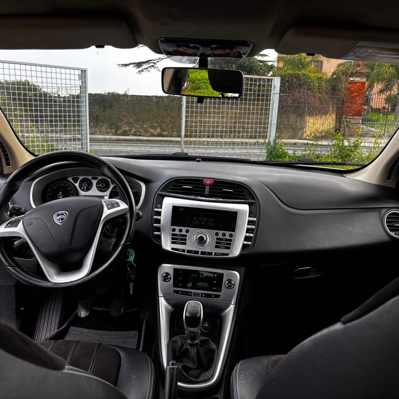 Lancia Delta 1.6 MJT DPF 105 CV Gold