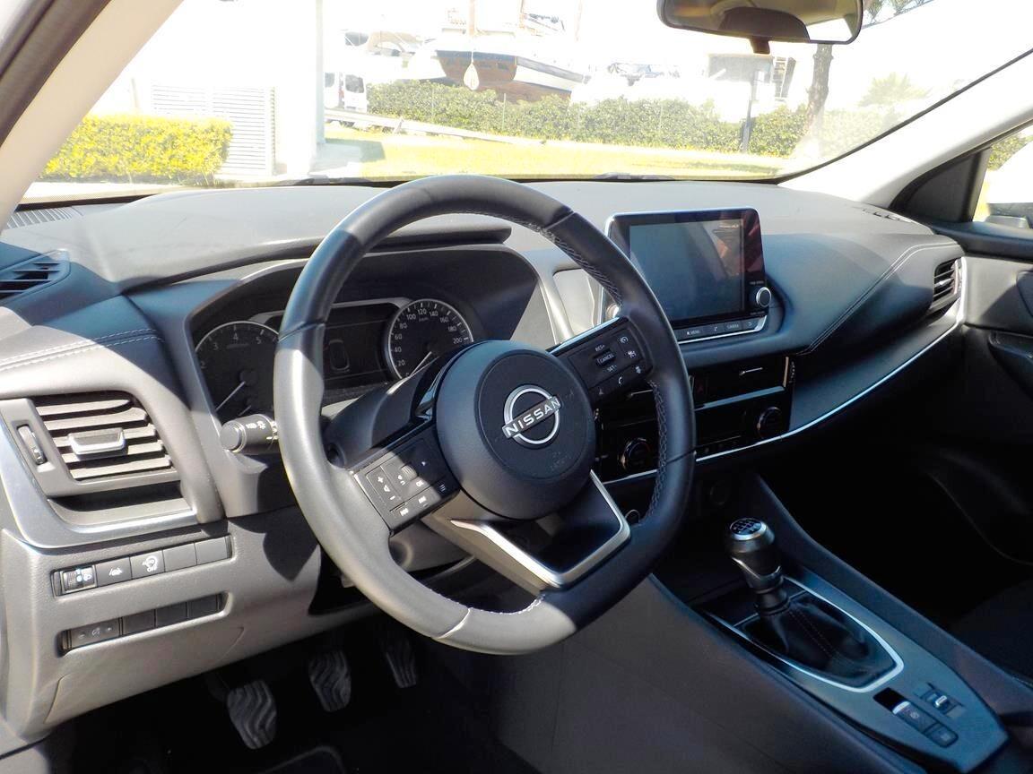 Nissan Qashqai MHEV 140 CV Business