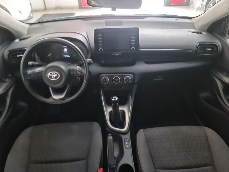 Toyota Yaris Yaris 1.0 5 porte Active