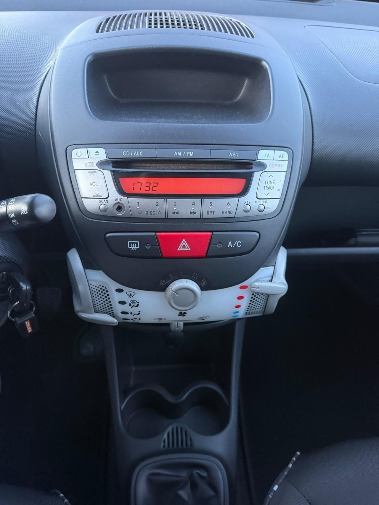 Citroen C1 1.0 5P Vanity Fair 10 Neopatentati