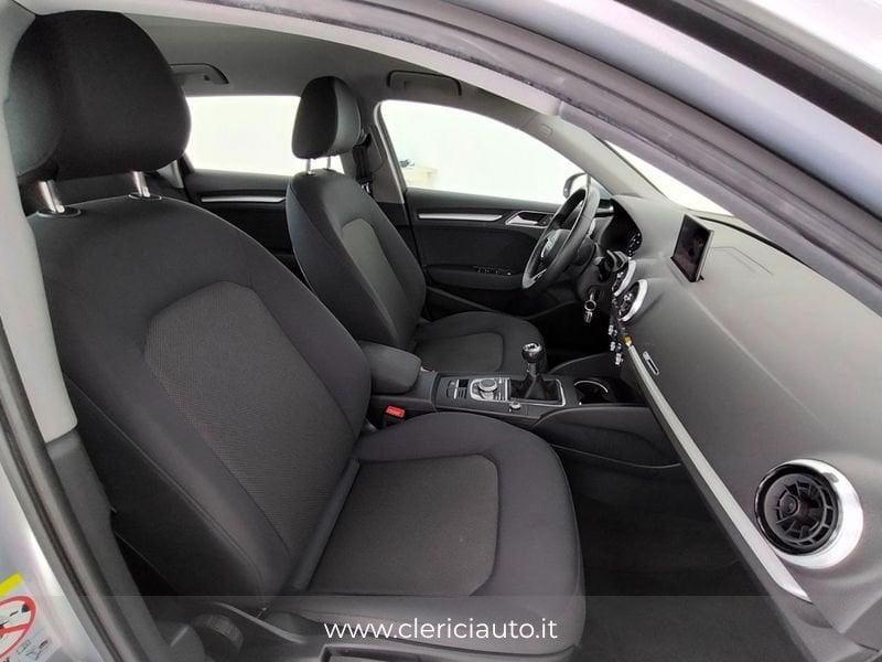 Audi A3 Sportback 35 1.5 tfsi Business