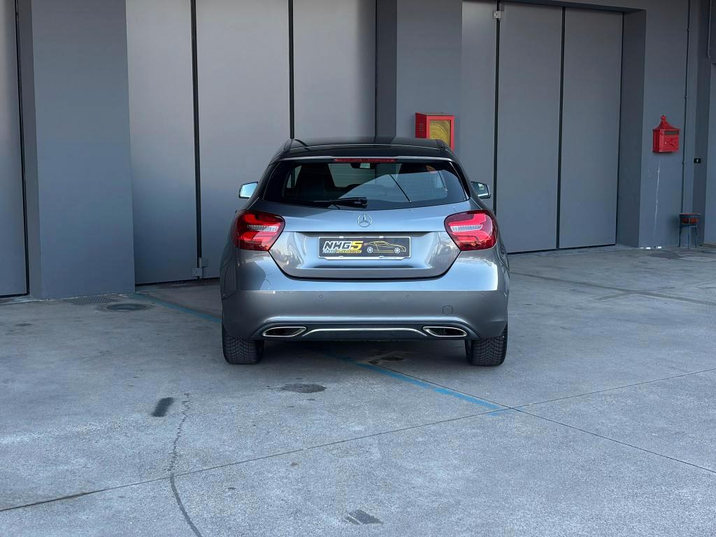 Mercedes-Benz A180 d Sport auto