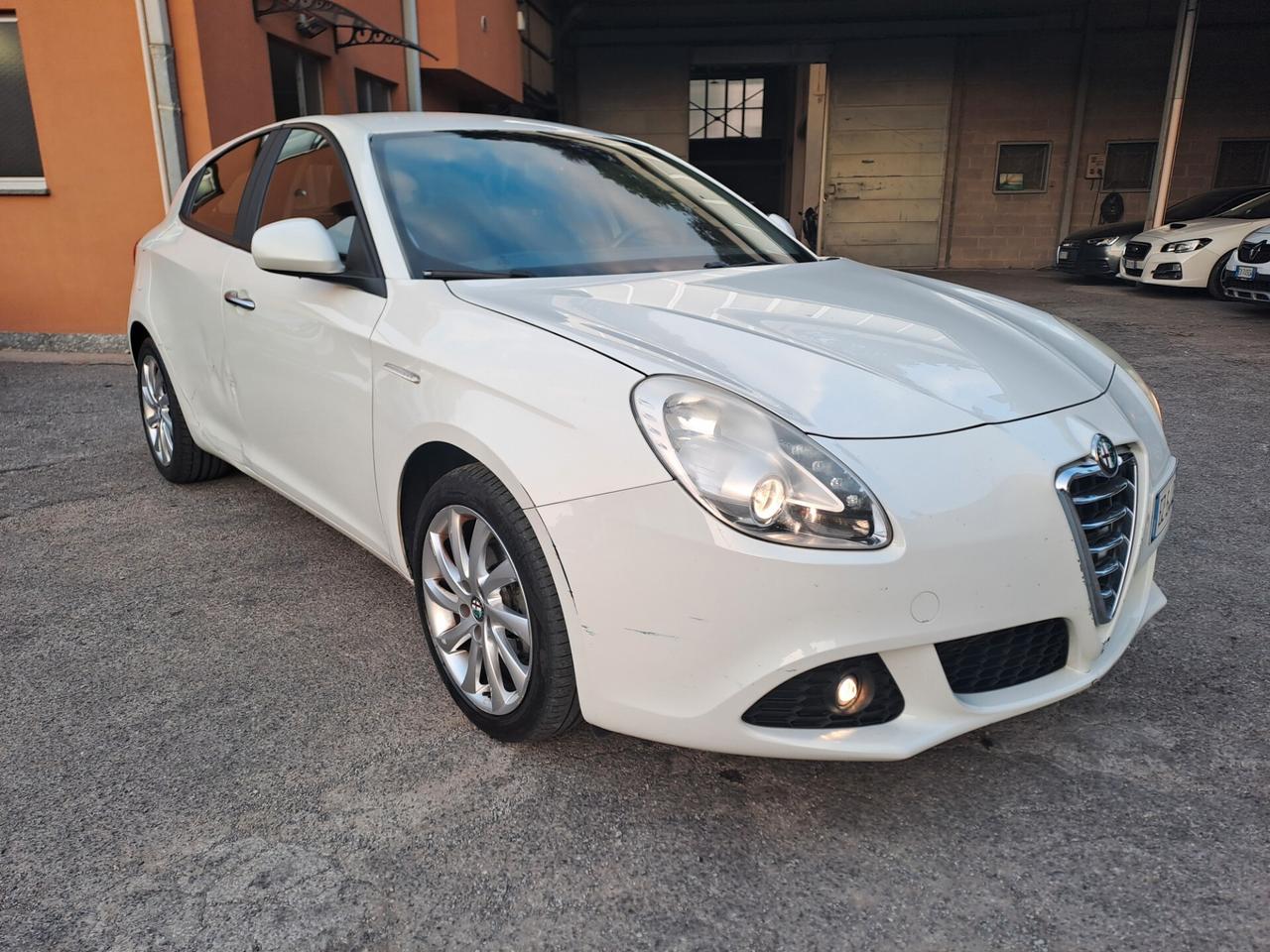 Alfa Romeo Giulietta 1.6 JTDm-2 105 CV *OK NEOPATENTATI*