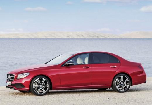 Mercedes-Benz Classe E - W213 Berlina - E 220 d Business Sport 4matic auto