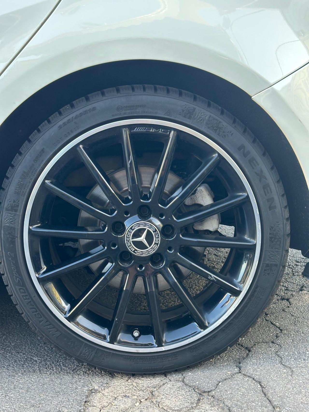 Mercedes Classe A 220D PREMIUM AMG NIGHT EDITION
