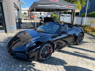Porsche 911 992 Carrera 4 Cabriolet 385 CV (992.1)