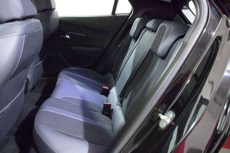 Peugeot 2008 BlueHDi 100cv S&S Allure