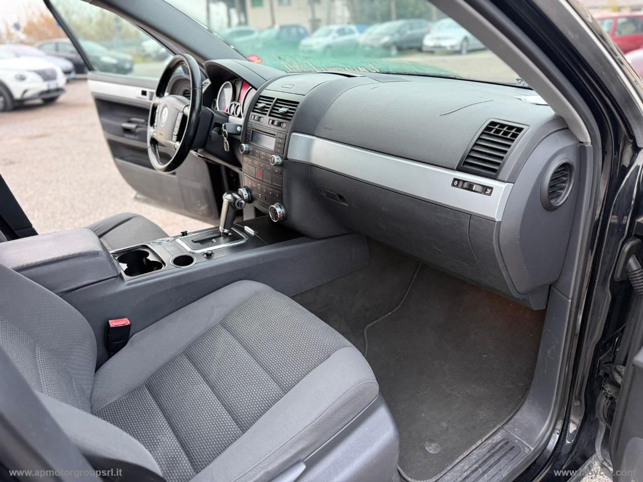 VOLKSWAGEN Touareg 2.5 R5 TDI DPF tiptronic Exclusive