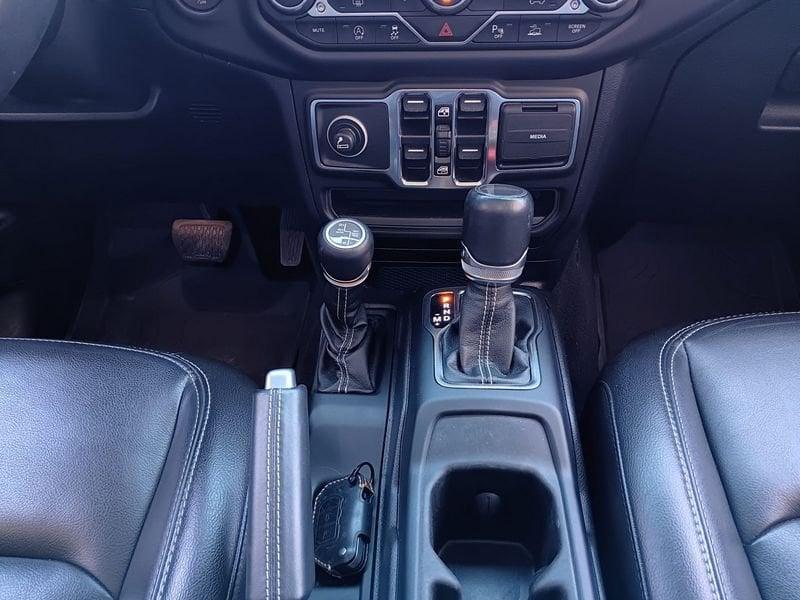 Jeep Gladiator 3.0 V6 Overland 4wd auto