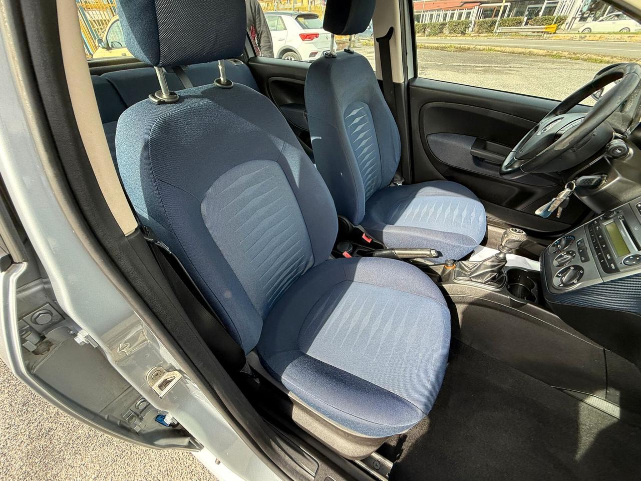 FIAT GRANDE PUNTO 5PORTE 1.2BENZINA 65CV 130MILAKM