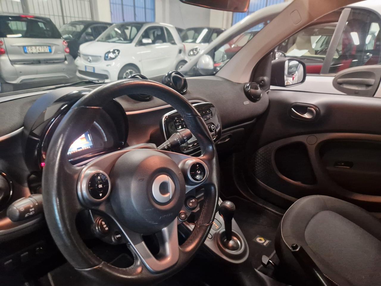 Passion total black full automatica garanzia