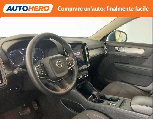VOLVO XC40 T2 Geartronic Momentum Pro