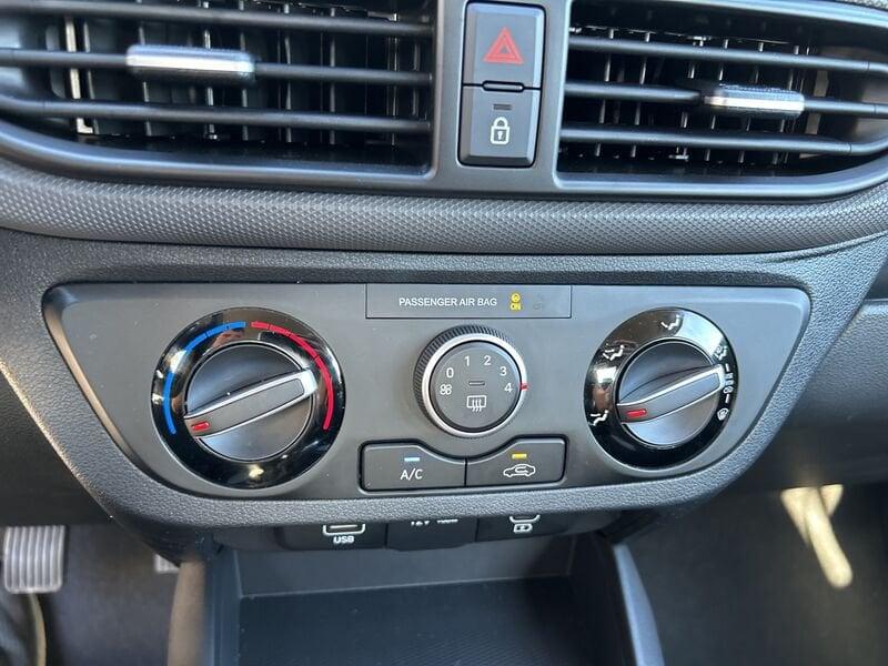 Hyundai i10 NUOVA PE MY25 5P 1.0 MT CONNECTLINE
