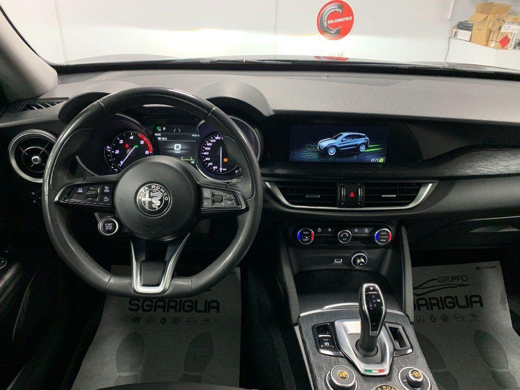 Alfa Romeo Stelvio 2.2 Diesel AT8 Sport-Tech Automatico