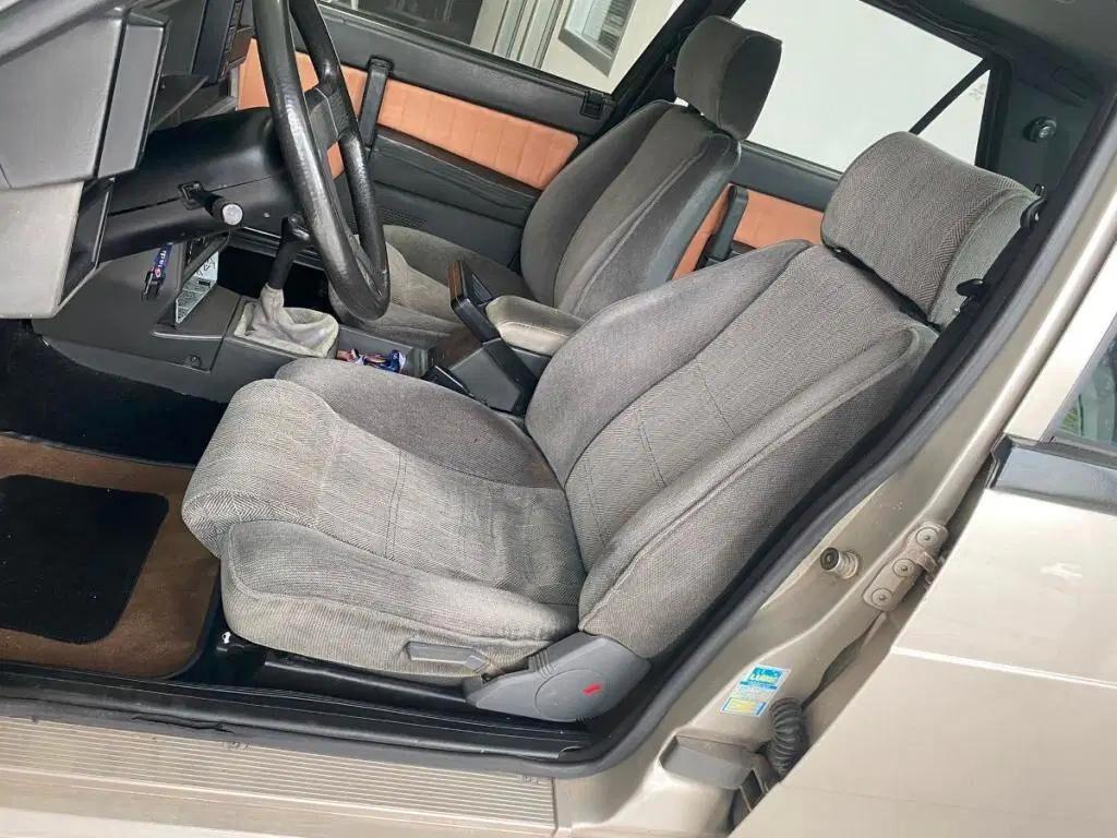 Alfa Romeo 75 2.0i Twin Spark