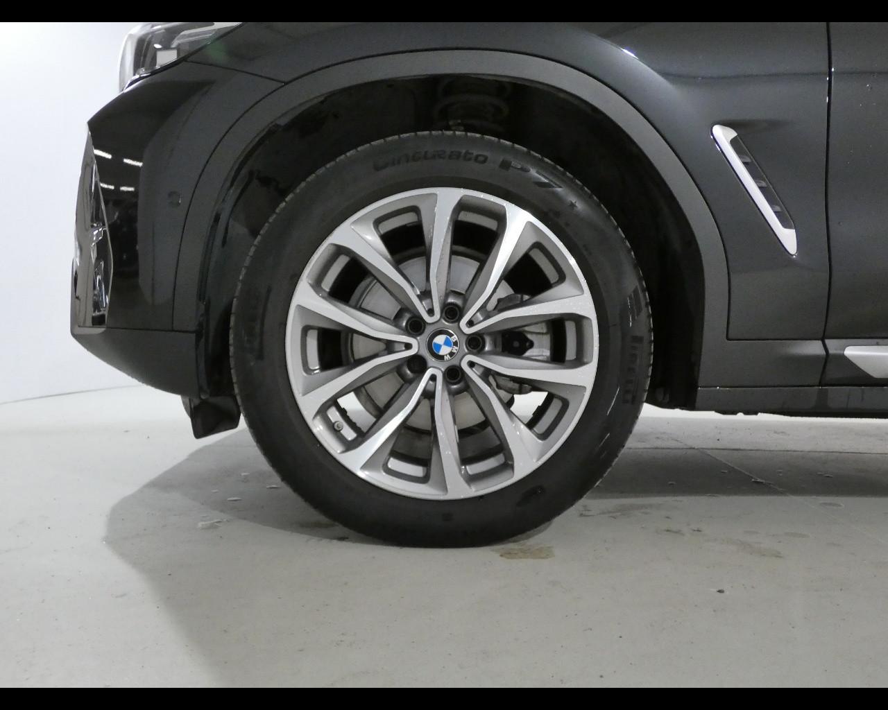 BMW X3 (G01/F97) - X3 xDrive20d 48V