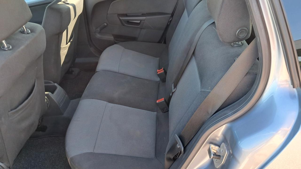 Opel Astra 1.6 16V Twinport Station Wagon Enjoy