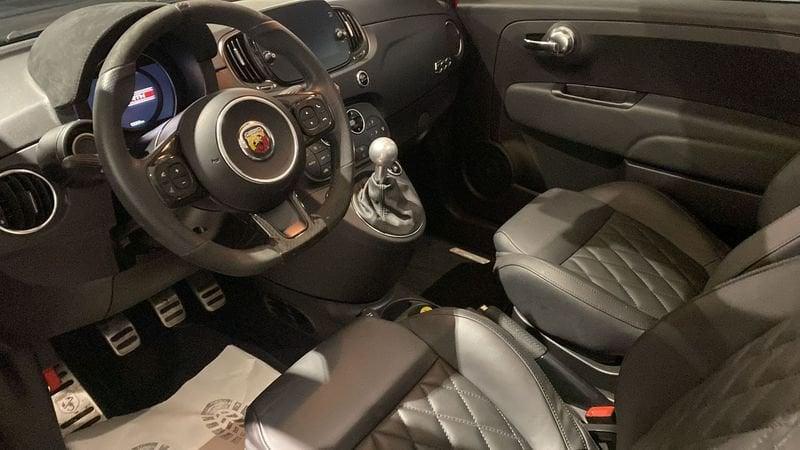 Abarth 695 C 1.4 Turbo T-Jet 180 CV