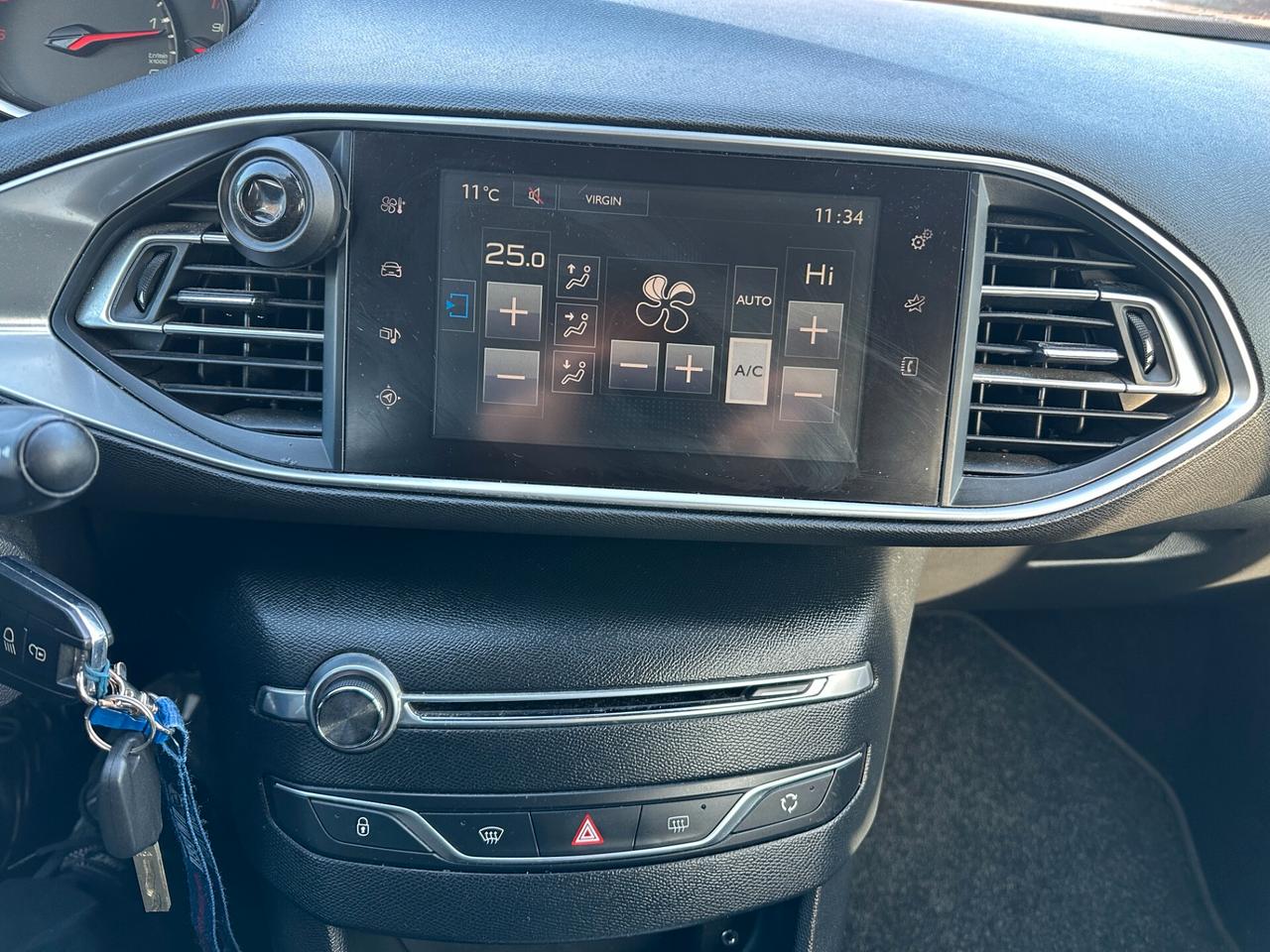 Peugeot 308 BlueHDi 100 S&S SW Business