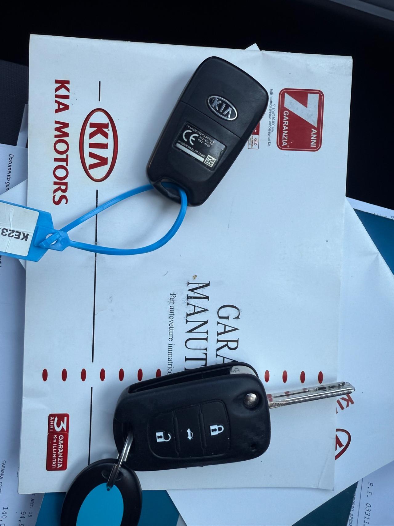 Kia Rio 1.1 CRDi 6 Marce NEOPAT. 2012 UNICO PROP.