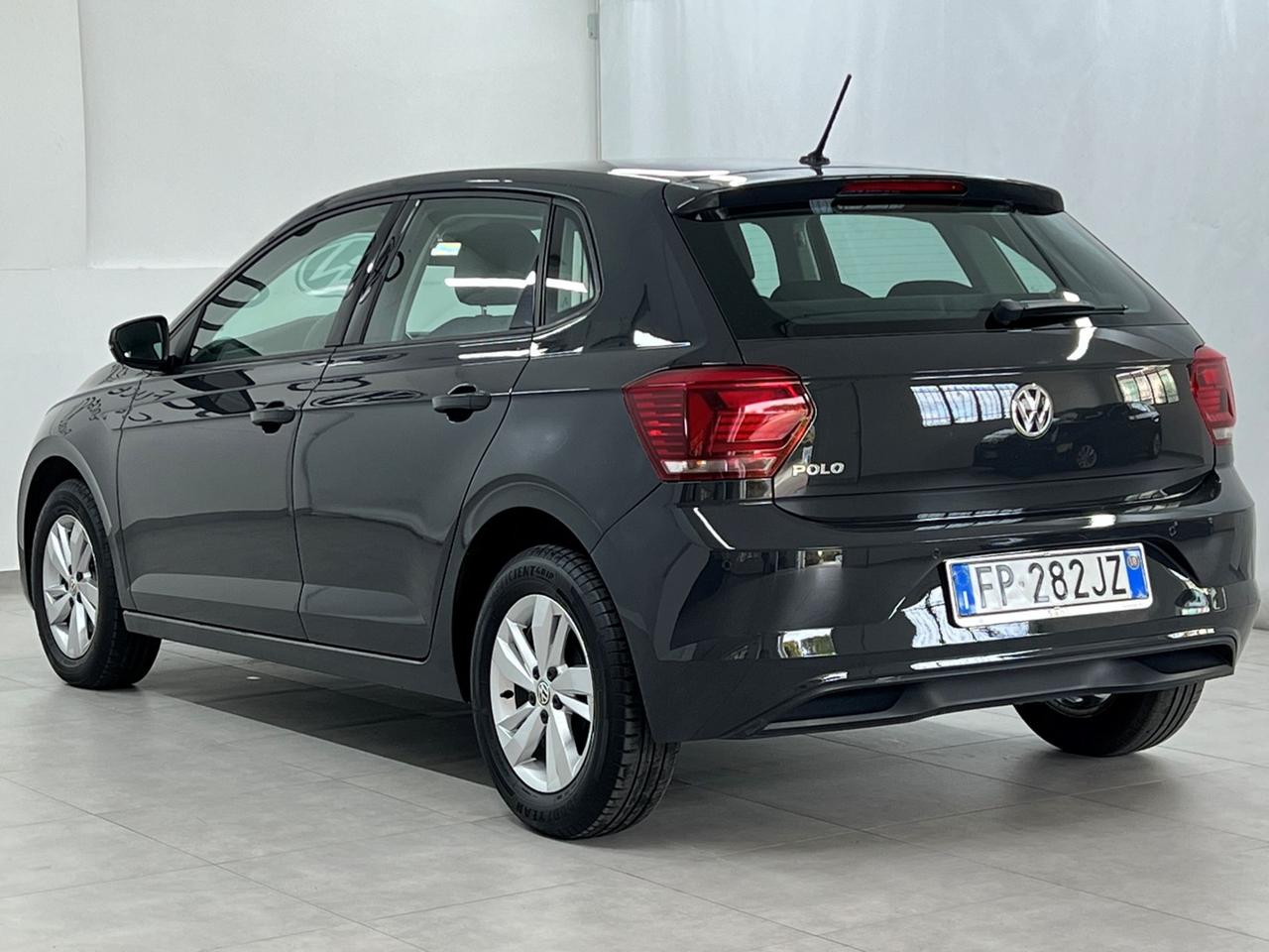 VOLKSWAGEN Polo VI 2017 Polo 5p 1.6 tdi Comfortline 80cv