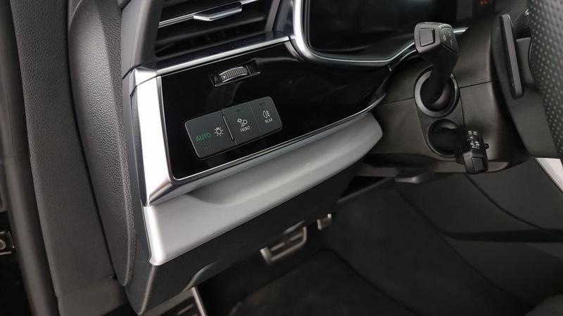 Audi Q8 50 TDI 286 CV quattro tiptronic Sport