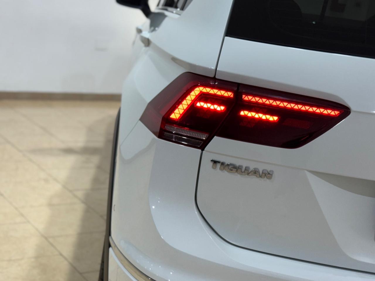 Volkswagen Tiguan 2.0 TDI 150 cv SCR DSG R Line