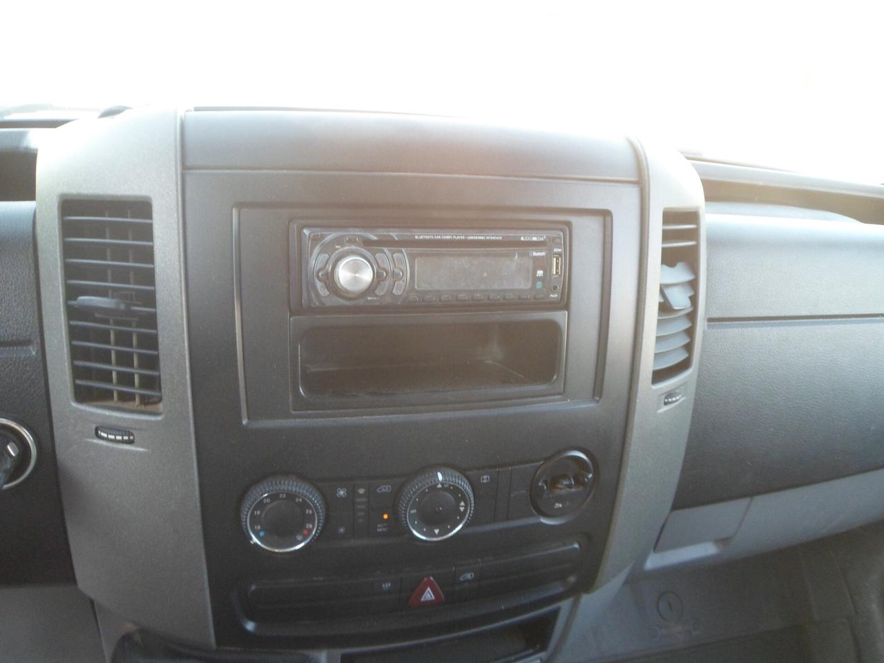 Volkswagen crafter ribaltabile trilaterale