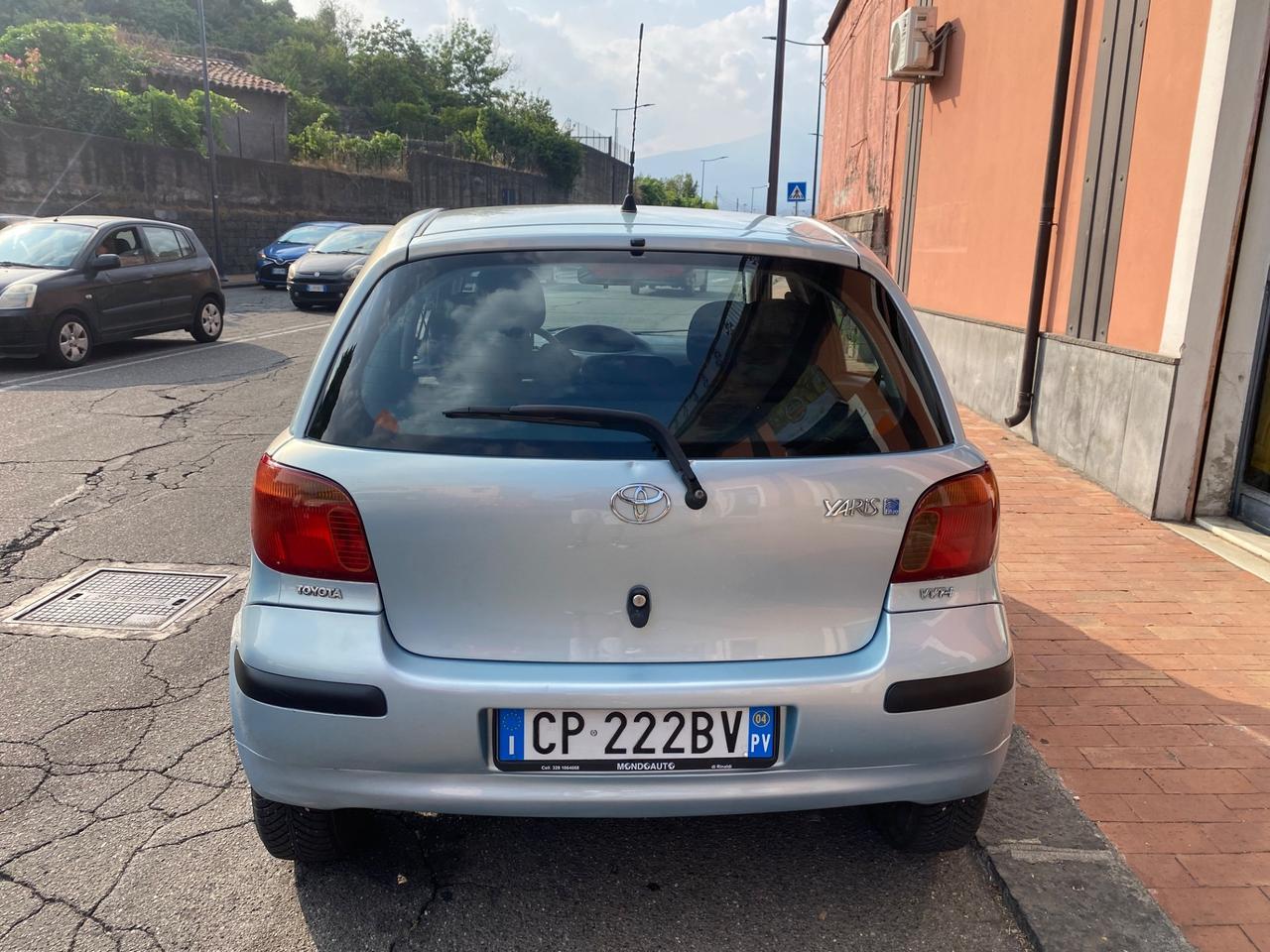 Toyota Yaris 1.0i 16V cat 5 porte Sol Blue