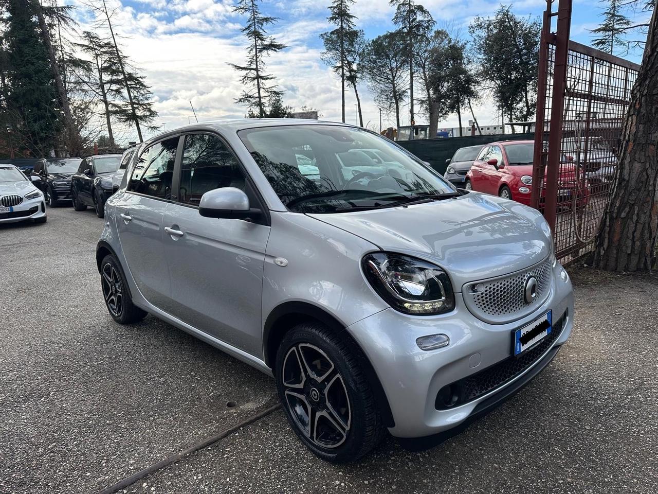 Smart ForFour 90 0.9 Turbo twinamic Superpassion *PROMO*