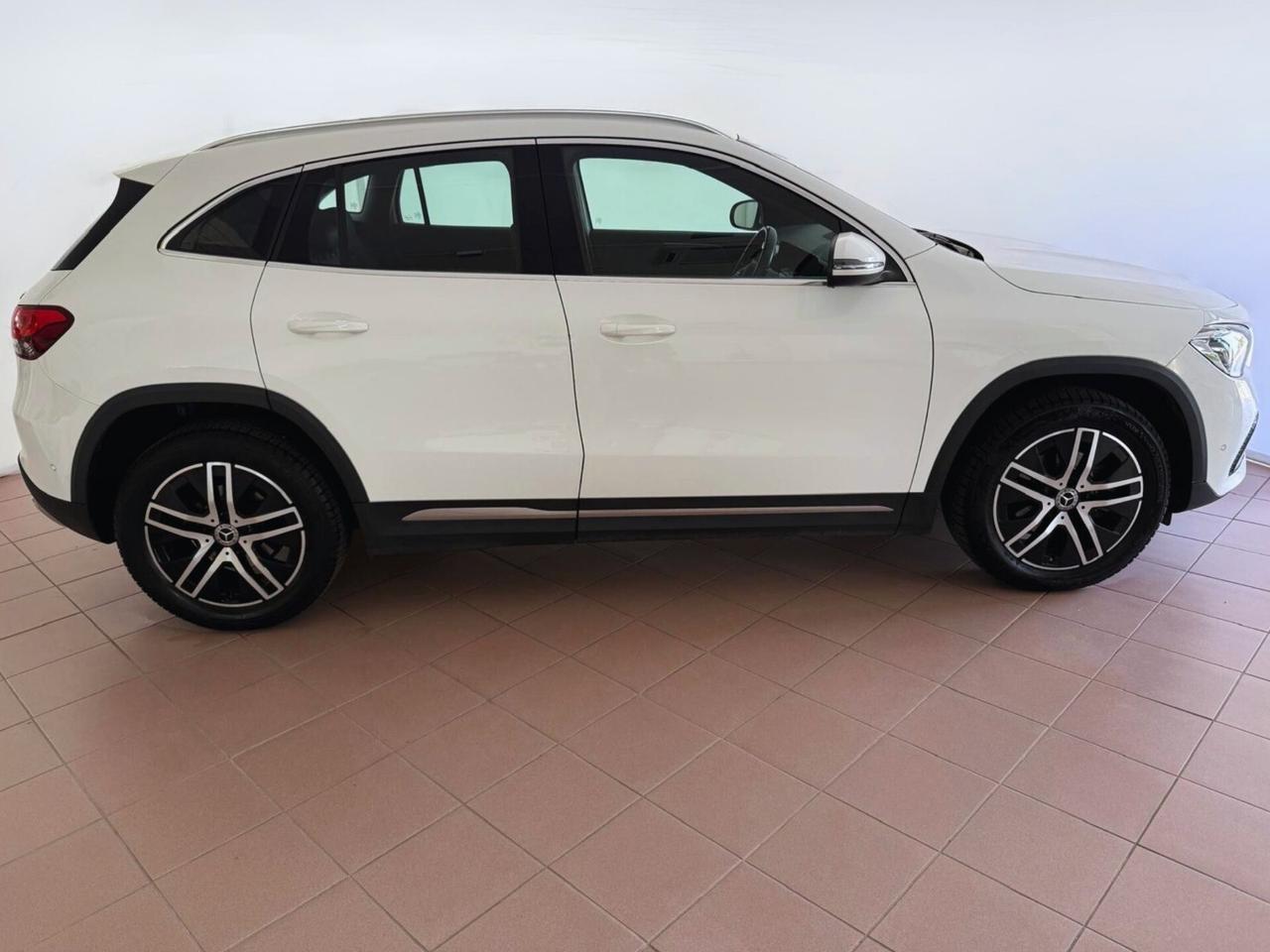 Mercedes-benz GLA 200 d Automatic Premium