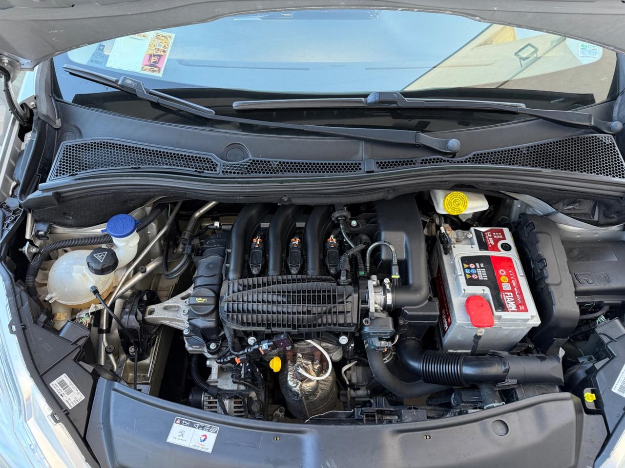 Peugeot 208 1.2 VTi 82 CV 5 porte Allure