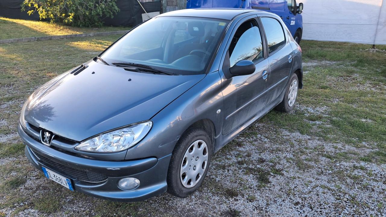 Peugeot 206 1.4 5p. Enfant Terrible xCommercianti