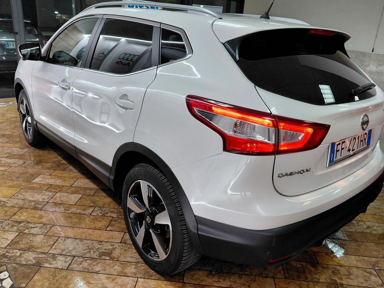 Nissan Qashqai 1.5 dCi N-Connecta soli 95000 km